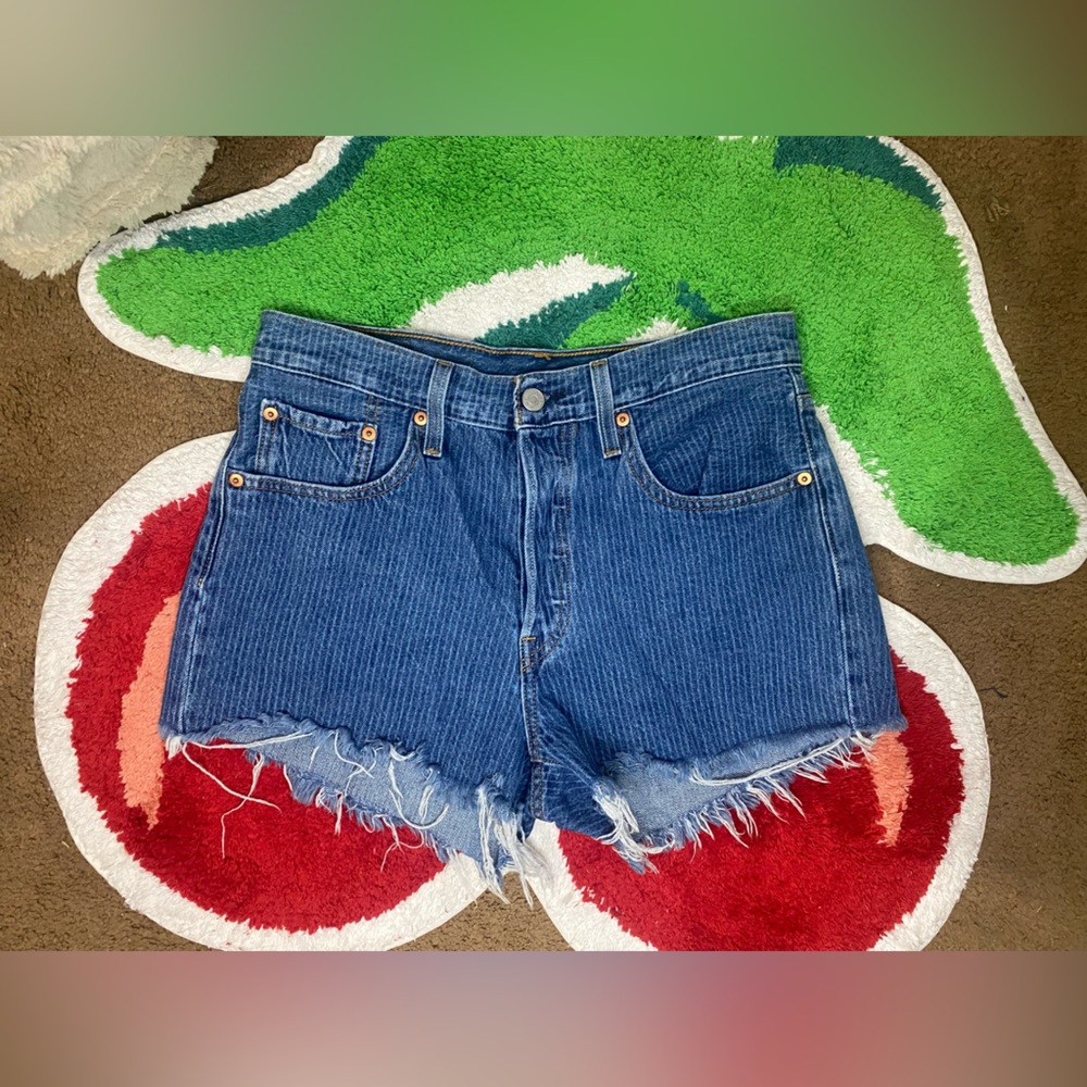 Striped Levi 501 Jean Shorts